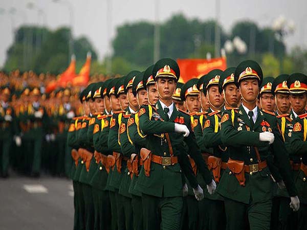 Bắt gặp thấy quân đội - Mua vé số con gì may mắn?